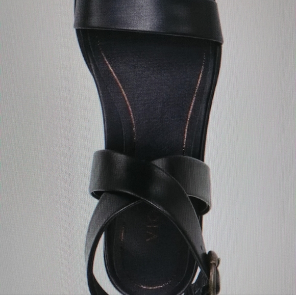 Vionic Anaya Ankle Wrap Black Strappy Sandals - Picture 3 of 8